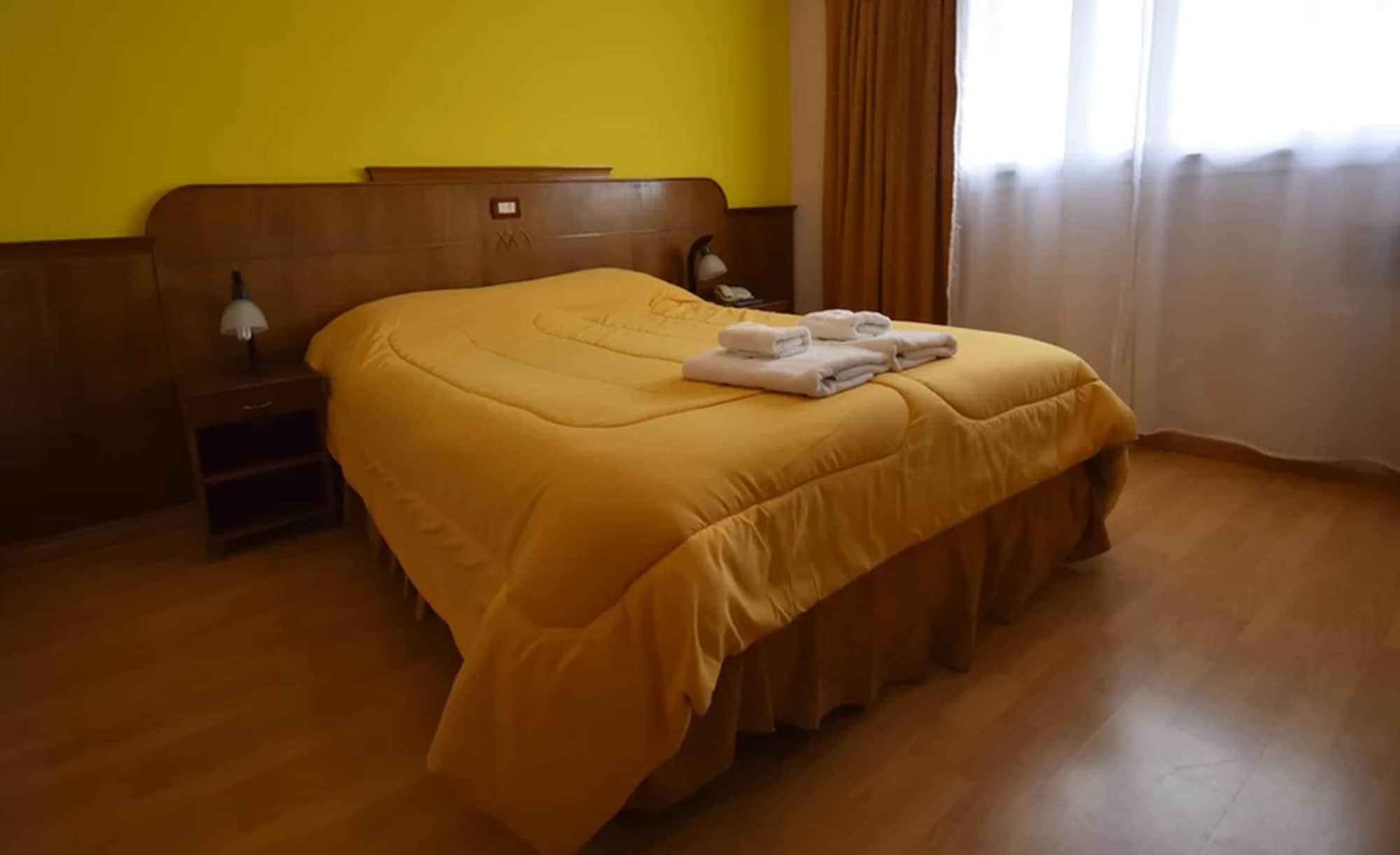 Hotel Picos Del Sur เอลกาลาฟาเต ภายนอก รูปภาพ