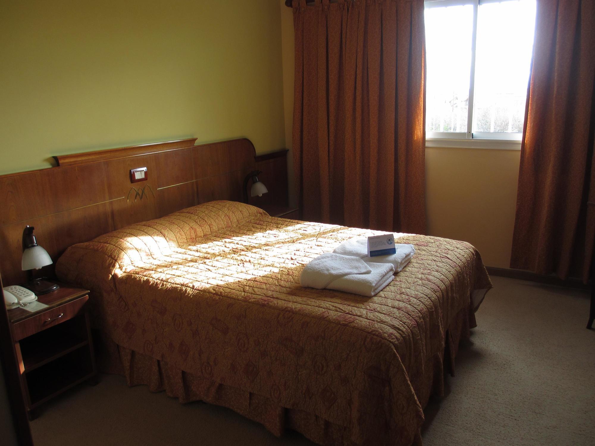 Hotel Picos Del Sur เอลกาลาฟาเต ภายนอก รูปภาพ
